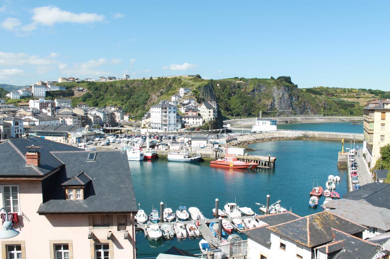 Apartamentos Turisticos Vistademar Luarca Luaran gambar