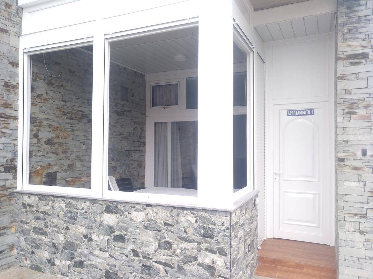 Apartamentos Turisticos Vistademar Luarca Luaran gambar