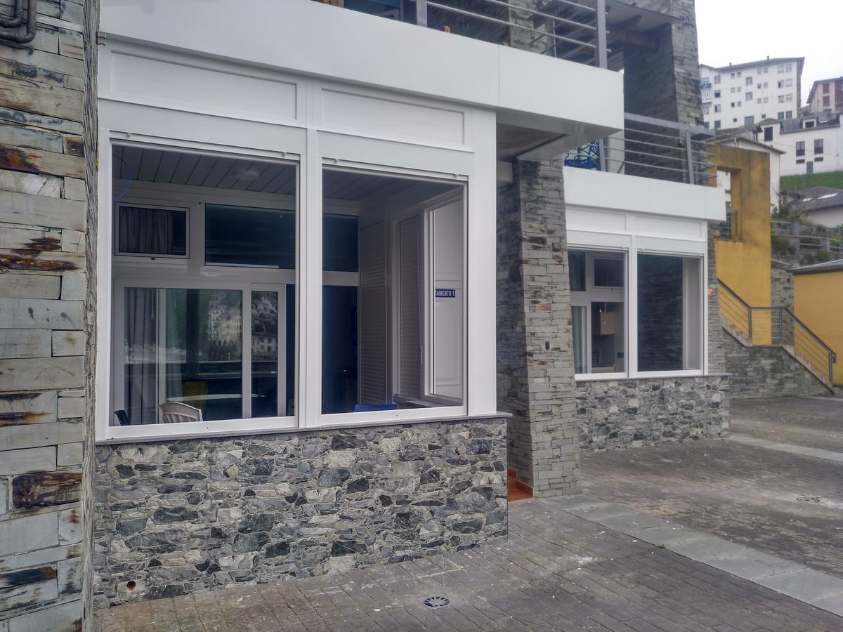 Apartamentos Turisticos Vistademar Luarca Luaran gambar